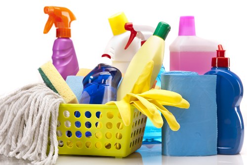 Thorough deep cleaning service in an Ealing property