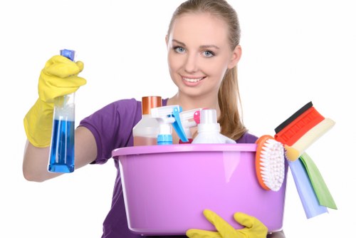 Deep cleaning service in Ealing for kitchens and living spaces