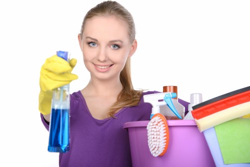 Deep cleaning service in an Ealing family home